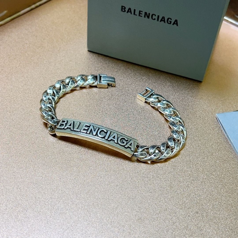 Ba1en*iaga bracelets